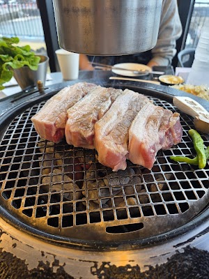 돌밭애월흑돼지