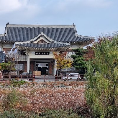엔브릿지호텔