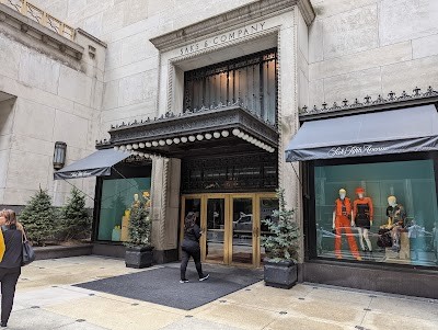 삭스 피프스 애비뉴 뉴욕 본점 (Saks Fifth Avenue)