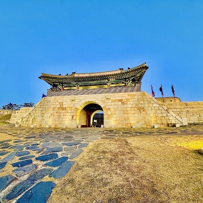 창룡문